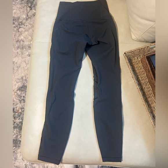 Lululemon Mesh Stripe Leggings - Picture 11 of 13